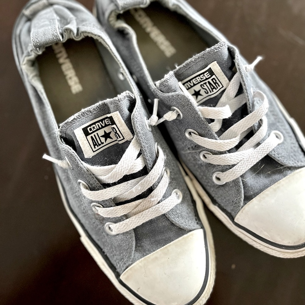 Womens low top converse size 9 - blue/denim/white